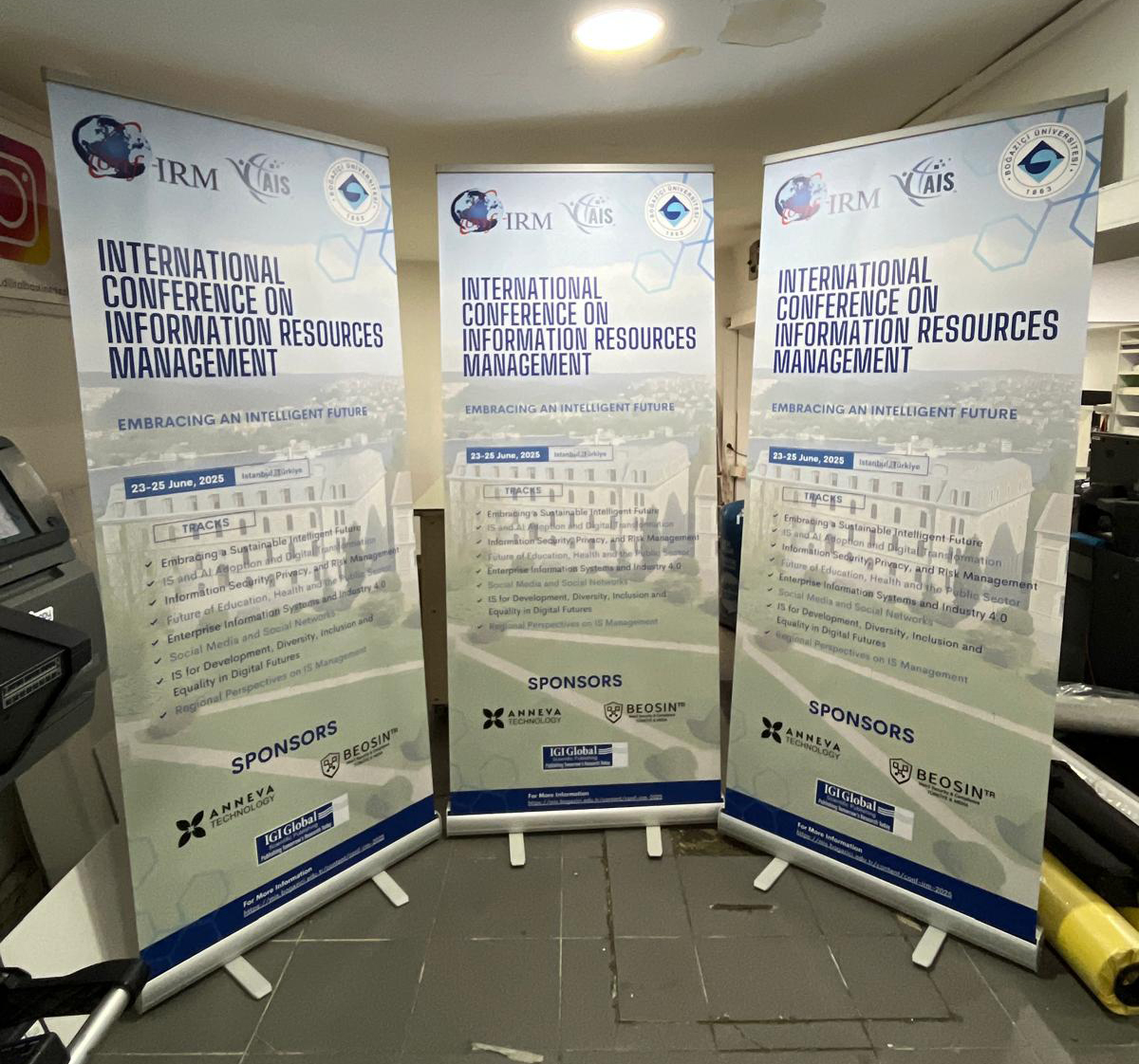 Roll Up Banner 85x200cm " Mekanizma ve Baskı"